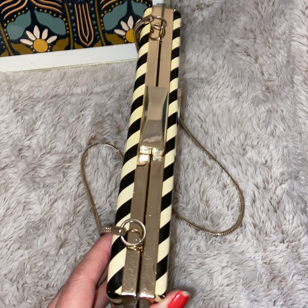 Kate Spade Novelty Emmanuelle Miss Penny’s Ice Cream Clutch/Shoulder Bag - Picture 5 of 16